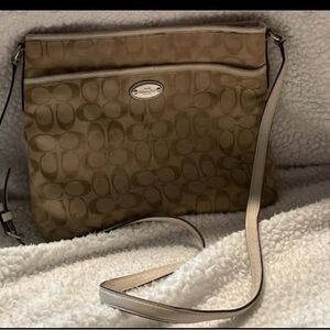 Coach Brown Signature Crossbody Bag Tan Coach Bucket Purse